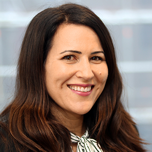 Headshot of Manuela de Castro